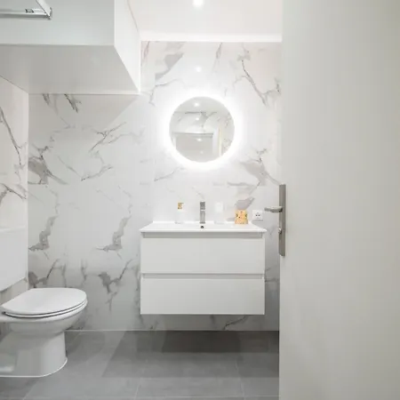 Le Gloria - Hyper Centre - Proche - Wifi Apartamento *