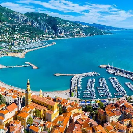 Le Gloria - Hyper Centre - Proche - Wifi Apartment *