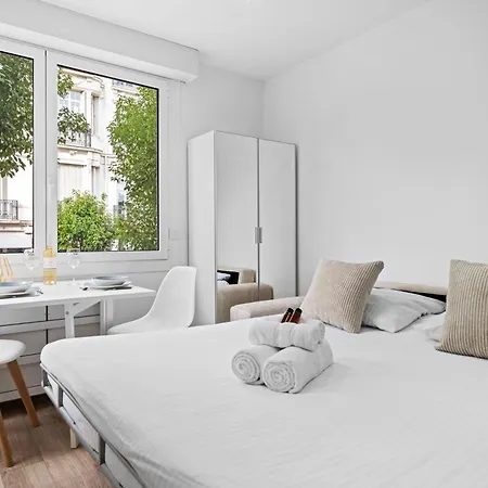 Le Gloria - Hyper Centre - Proche - Wifi Appartement