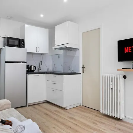 Le Gloria - Hyper Centre - Proche - Wifi Apartment Menton