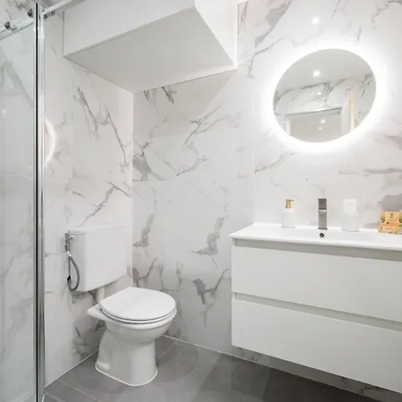 Apartment Le Gloria - Hyper Centre - Proche - Wifi Menton