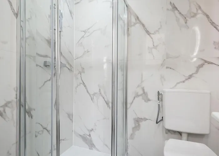 Le Gloria - Hyper Centre - Proche - Wifi Apartment Menton